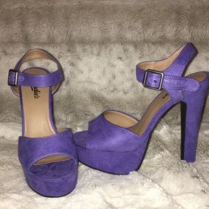 Faux suede platform lavender heels